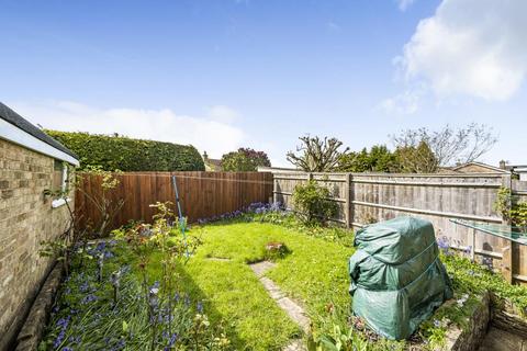 2 bedroom semi-detached bungalow for sale, Quarry Road,  Witney,  OX28