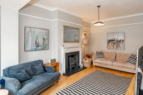 86 Lasswade Road, Edinburgh, EH16 6SF