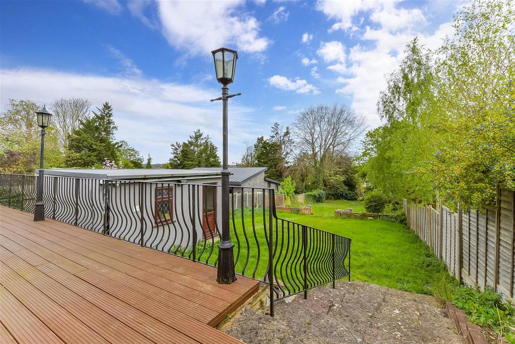 Patio / Decking