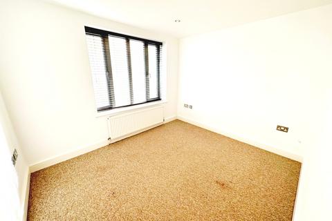 2 bedroom flat to rent, Middle Street, Brighton BN1