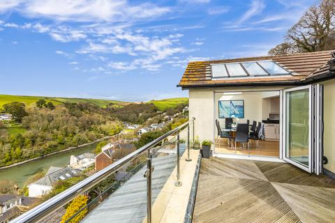 4 bedroom detached house for sale, Wood Lane, Kingswear