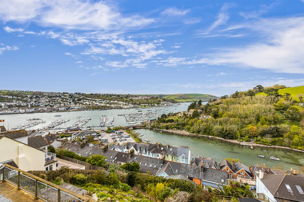 A06 - Saltwinds Wood Lane Kingswear - 240417