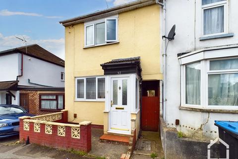 2 bedroom terraced house for sale, Duncombe Street, Bletchley, MK2