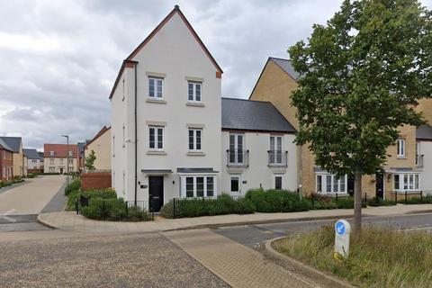 5 bedroom link detached house for sale, Kingsmere,  Bicester,  Oxfordshire,  OX26