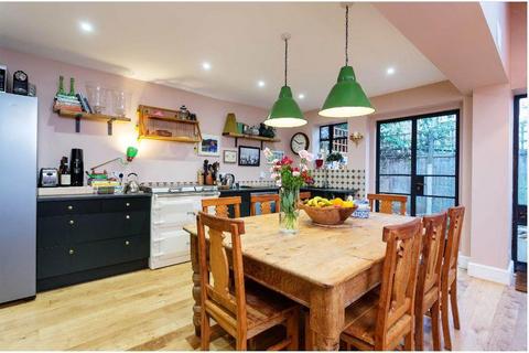 4 bedroom terraced house for sale, Rainville Road, Hammersmith, London, W6