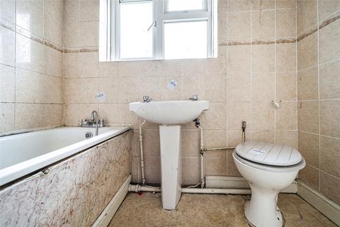 35 Attlee Crescent, Bilston, WV14 8UF