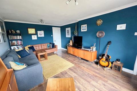 31 Honiton Way, North Shields, NE29 8HE