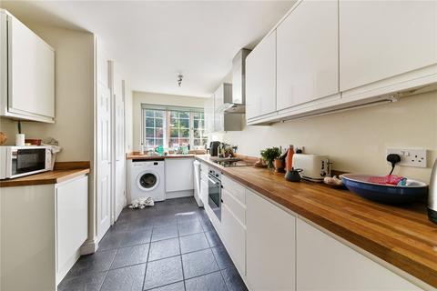 4 bedroom terraced house for sale, Bradstock Road, London, E9