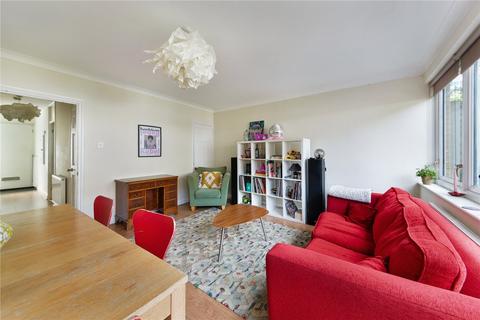 4 bedroom terraced house for sale, Bradstock Road, London, E9