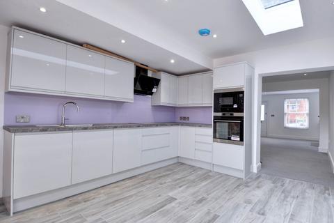 2 bedroom terraced house for sale, Greys Road, Henley On Thames