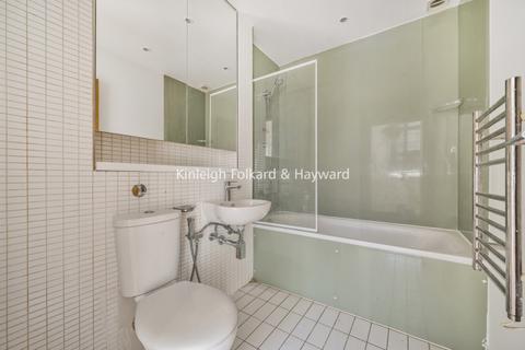 2 bedroom flat to rent, Bromyard Avenue London W3