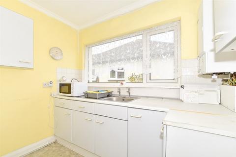 49 Abbey Road, Sompting, Lancing, BN15 0AD