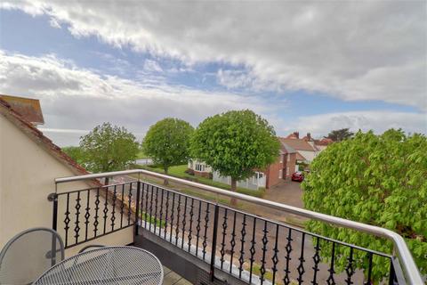 1 bedroom apartment for sale, Winchester Road, Frinton on Sea CO13