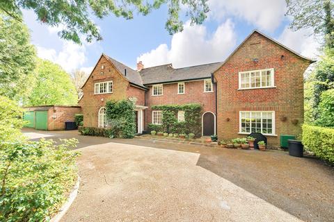 Fairmead Duffield Park, Stoke Poges, Slough, SL2 4HY