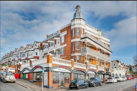 1 bedroom apartment for sale, Palmeria Mansions, Westcliff-on-Sea, SS0