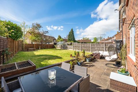 20 Stevenson Road, Hedgerley, Slough, SL2 3YE