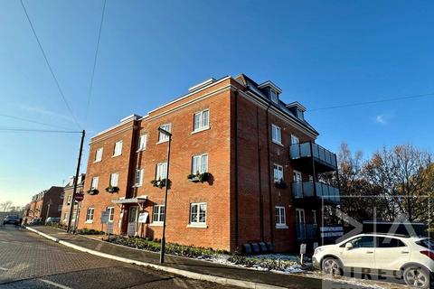 3 bedroom apartment to rent, Mill Road, Epsom KT17
