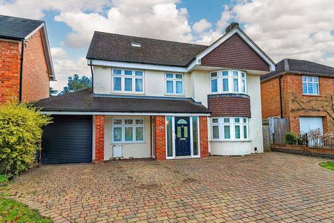 5 bedroom detached house for sale, Church Green Road, Bletchley, MK3