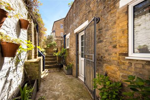 108b Tredegar Road, London, E3 2EP