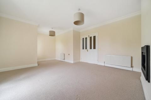 2 bedroom flat to rent, Lodge Court, Hollins Hall, Killinghall, Harrogate, HG3