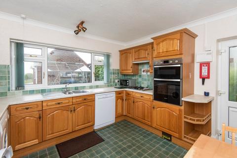 3 bedroom detached bungalow for sale, Chesterfield, Chesterfield S41