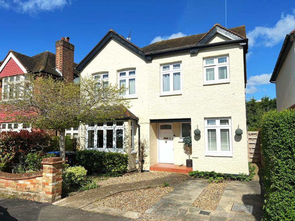 Rusham Park Avenue, Egham, Surrey, TW20 3 bed detached house for sale ...