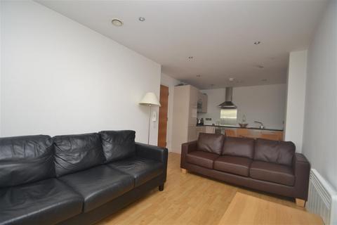 2 bedroom apartment to rent, One Brewery Wharf, Leeds,, LS10