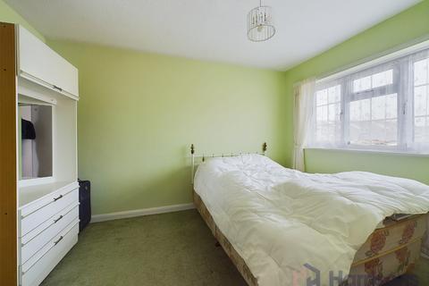3 bedroom end of terrace house for sale, Clive Road, Sittingbourne, Kent, ME10 1QQ