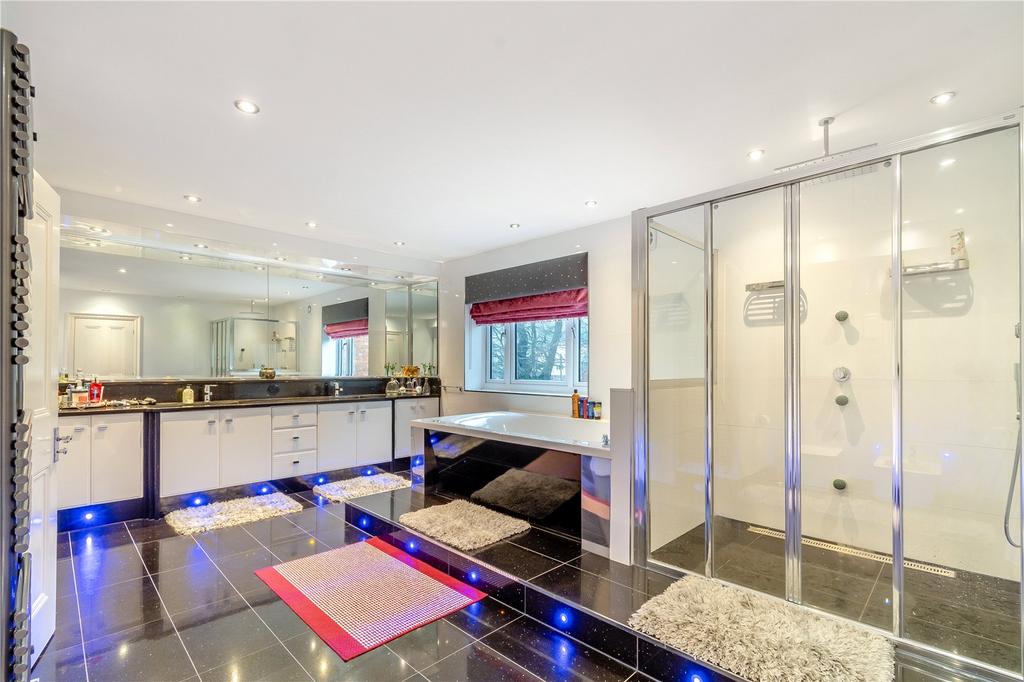 Ensuite