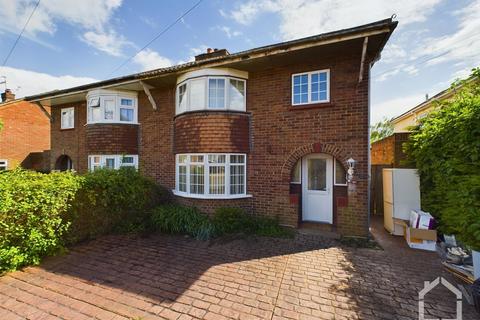 3 bedroom semi-detached house to rent, St. Catherines Avenue, Bletchley, MK3