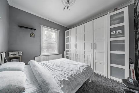 63 High Street, Swanscombe, DA10 0AQ
