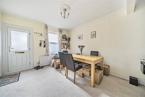 63 High Street, Swanscombe, DA10 0AQ