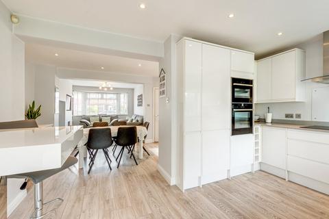 9 Norfolk Crescent, Sidcup, DA15 8HW