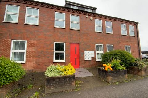 1 bedroom flat to rent, West Wycombe Road, High Wycombe, HP11
