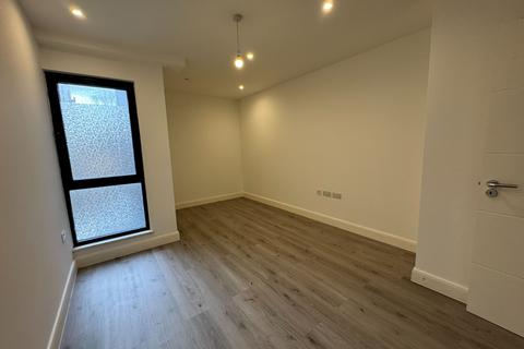 1 bedroom flat to rent, 15 Cranbrook Mews, London E17