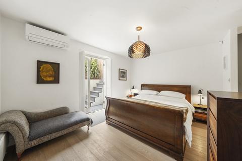 2 bedroom flat for sale, Sinclair Road, London, W14