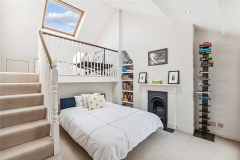 89 Chestnut Grove, London, SW12 8JG