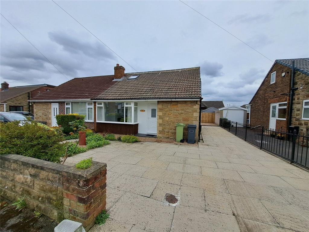 Fountain Drive, Liversedge, West... 3 bed semidetached house for sale