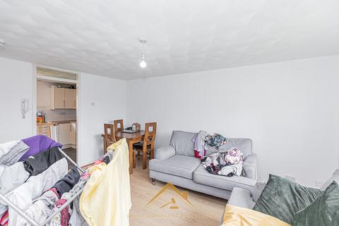 3 bedroom flat for sale, Mill Court, Rutherglen G73