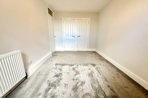 2 bedroom flat to rent, Keal Avenue, Knightswood, Glasgow, G15