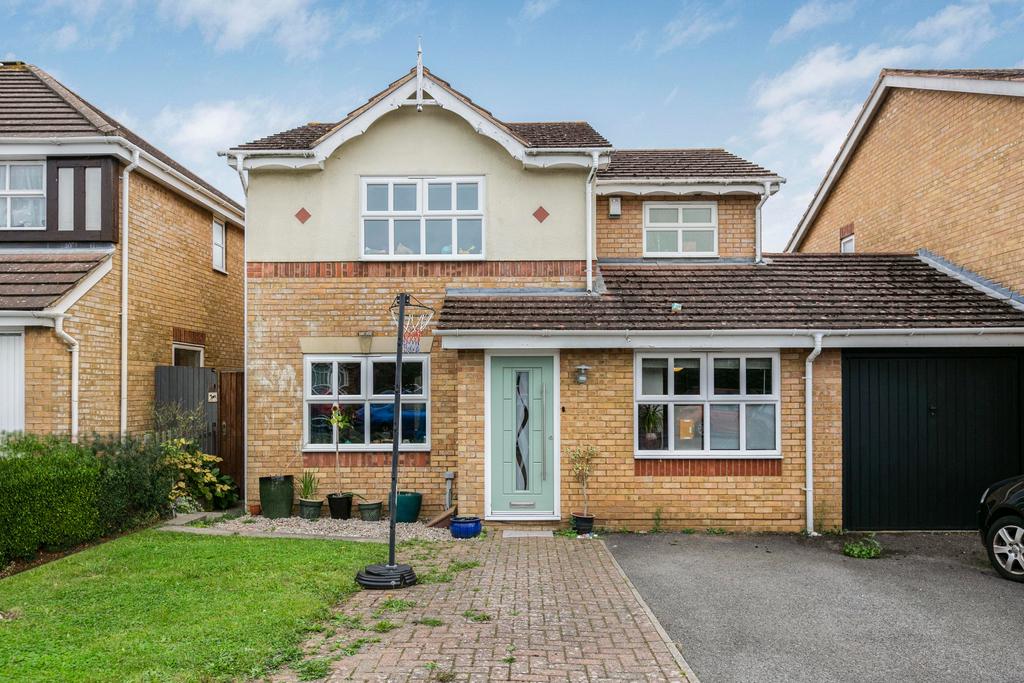 Longacres, St Albans, AL4 3 bed link detached house £3,000 pcm (£692 pw)