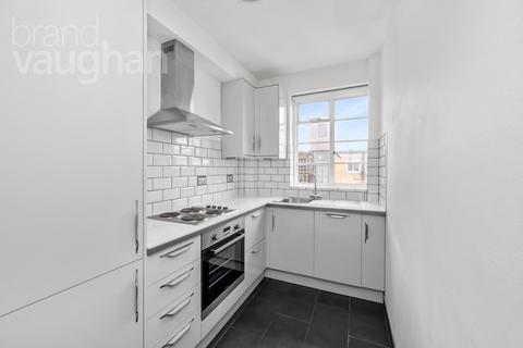 2 bedroom flat for sale, Grand Avenue, Hove, East Sussex, BN3