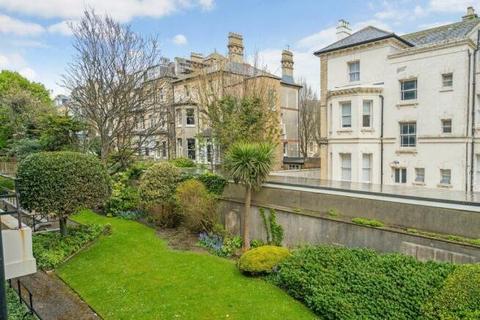 2 bedroom flat for sale, Grand Avenue, Hove, East Sussex, BN3