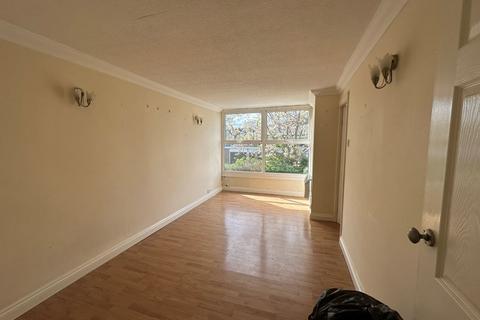 1 bedroom apartment for sale, Flat 3 Salisbury House, 11 Church Road, Erdington, Birmingham, B24 9AY