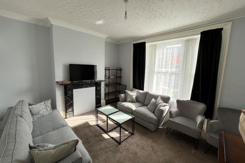 1 bedroom ground floor flat to rent, Embankment Road, Plymouth PL4