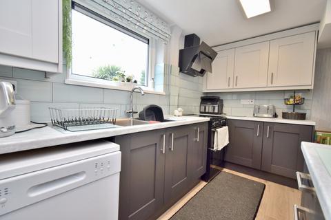 3 bedroom terraced house for sale, New Romney Crescent, Netherhall, Leicester, LE5