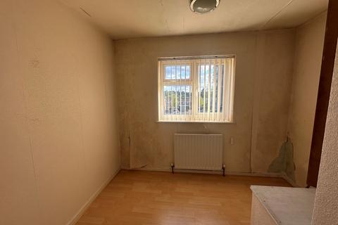 3 bedroom semi-detached house for sale, 6 Bankside, Great Barr, Birmingham, B43 5PN