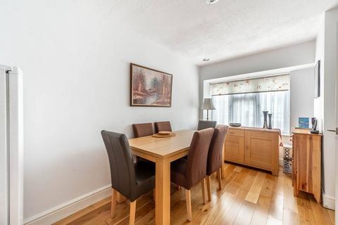 83 Costons Avenue, Greenford, UB6 8RN