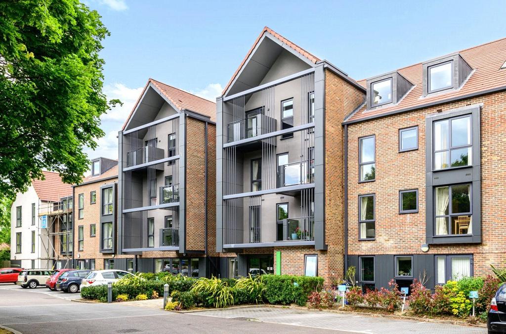 Guildford, Surrey GU1 1 bed retirement property for sale £325,000