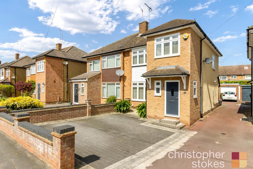 Cadmore Lane, Cheshunt, Waltham... 3 bed semi-detached house for sale ...